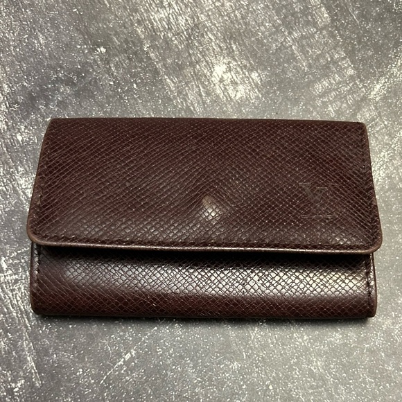 Louis Vuitton Accessories - Louis Vuitton Dark Brown Key Holder with Gold Accents
